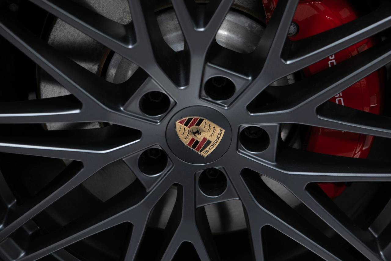 Thumbnail: 2026 Porsche Cayenne - 11