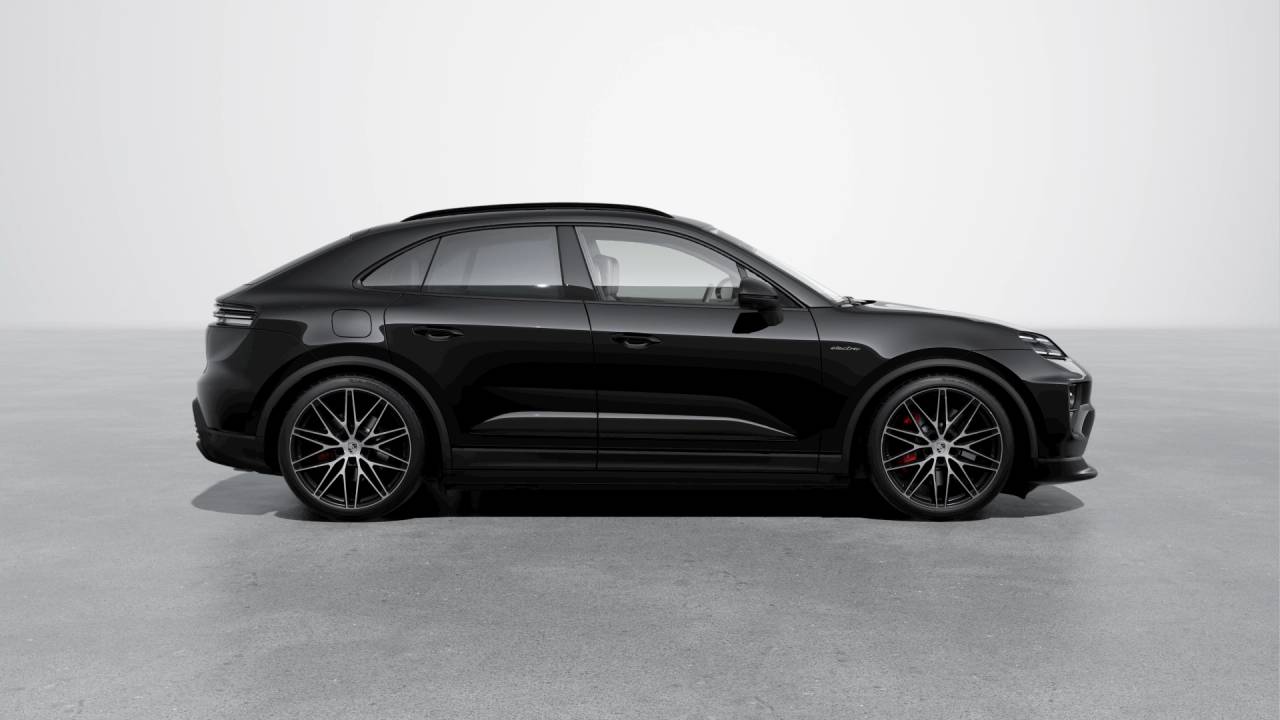 Thumbnail: 2026 Porsche Macan - 6