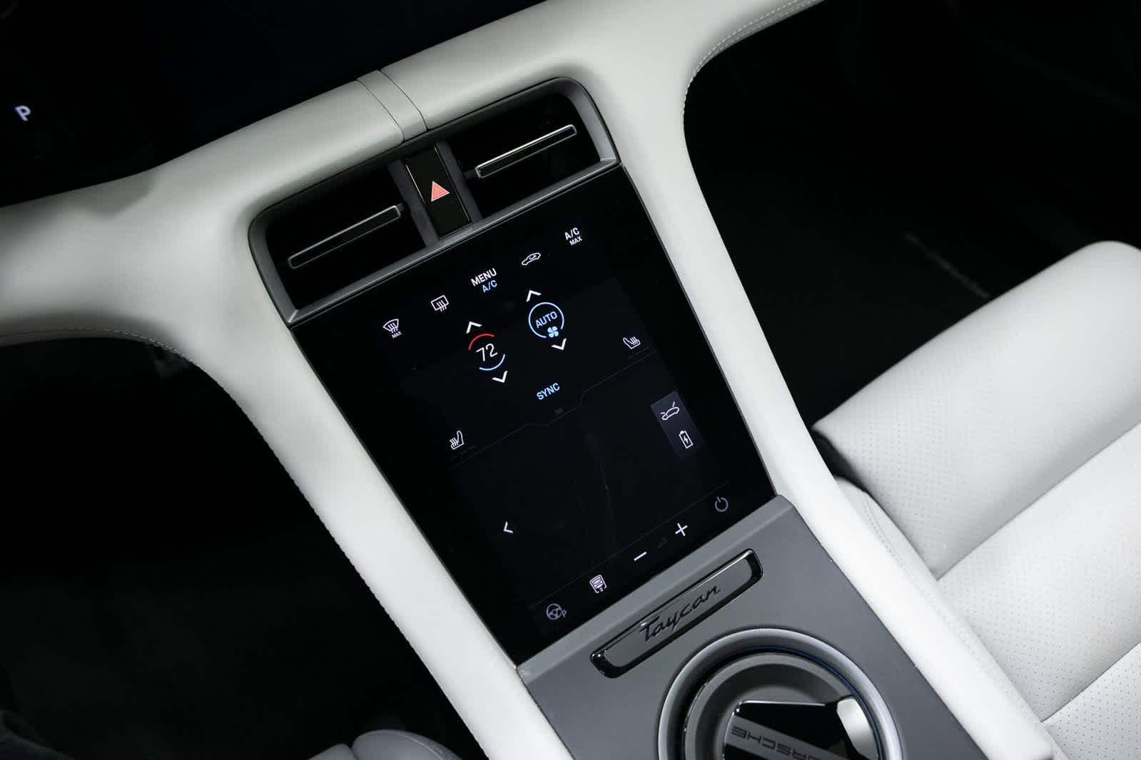 Thumbnail: 2024 Porsche Taycan - 21