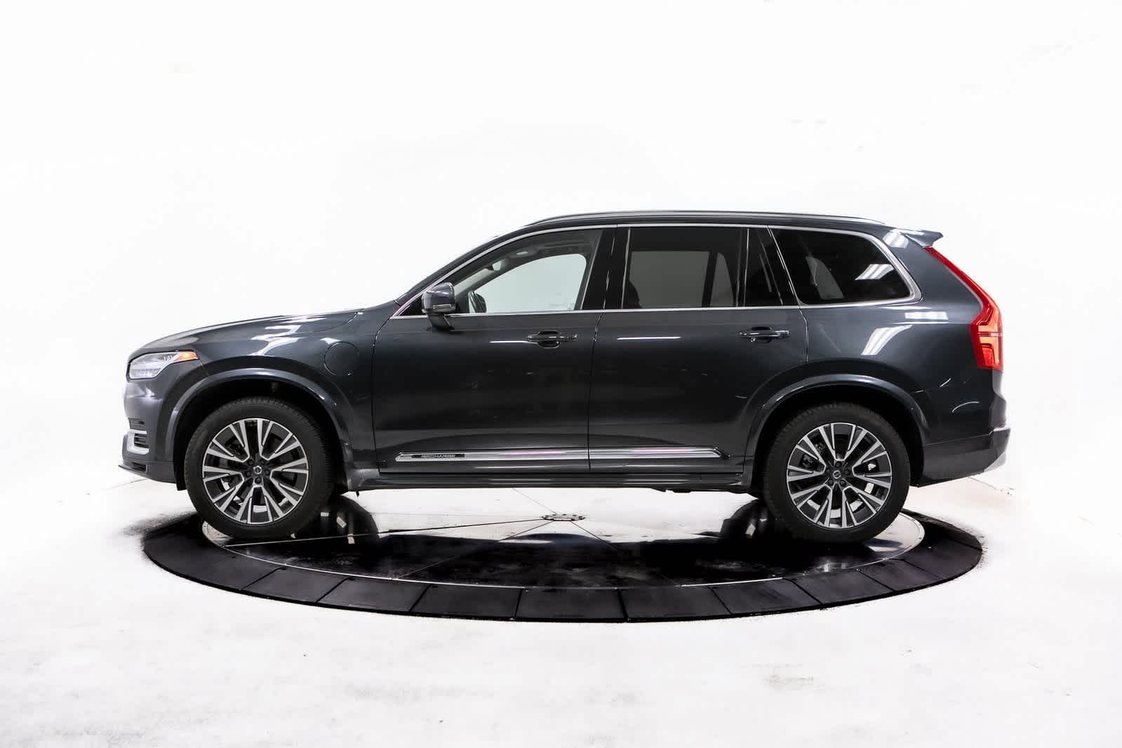 Thumbnail: 2022 Volvo XC90 - 2