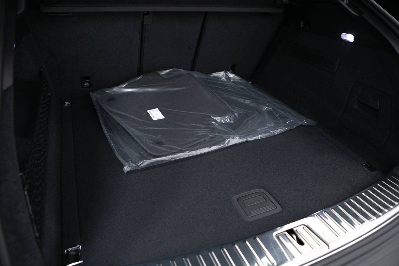 Thumbnail: 2026 Porsche  - 39