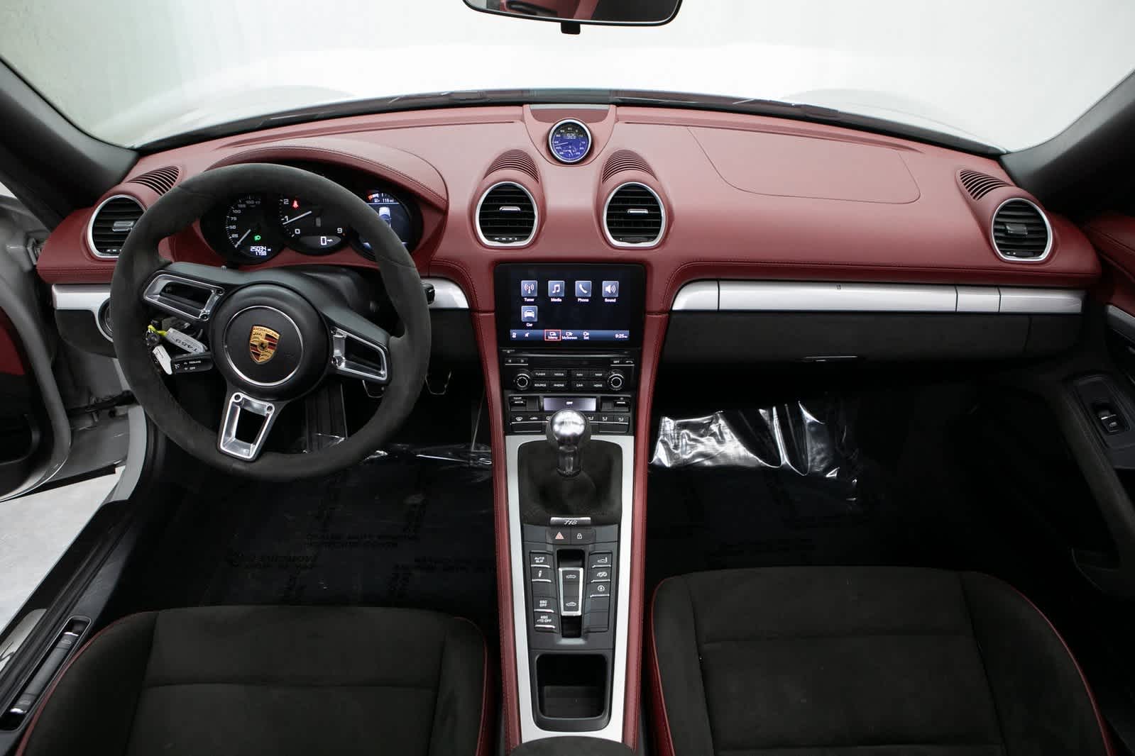 Thumbnail: 2022 Porsche  - 13