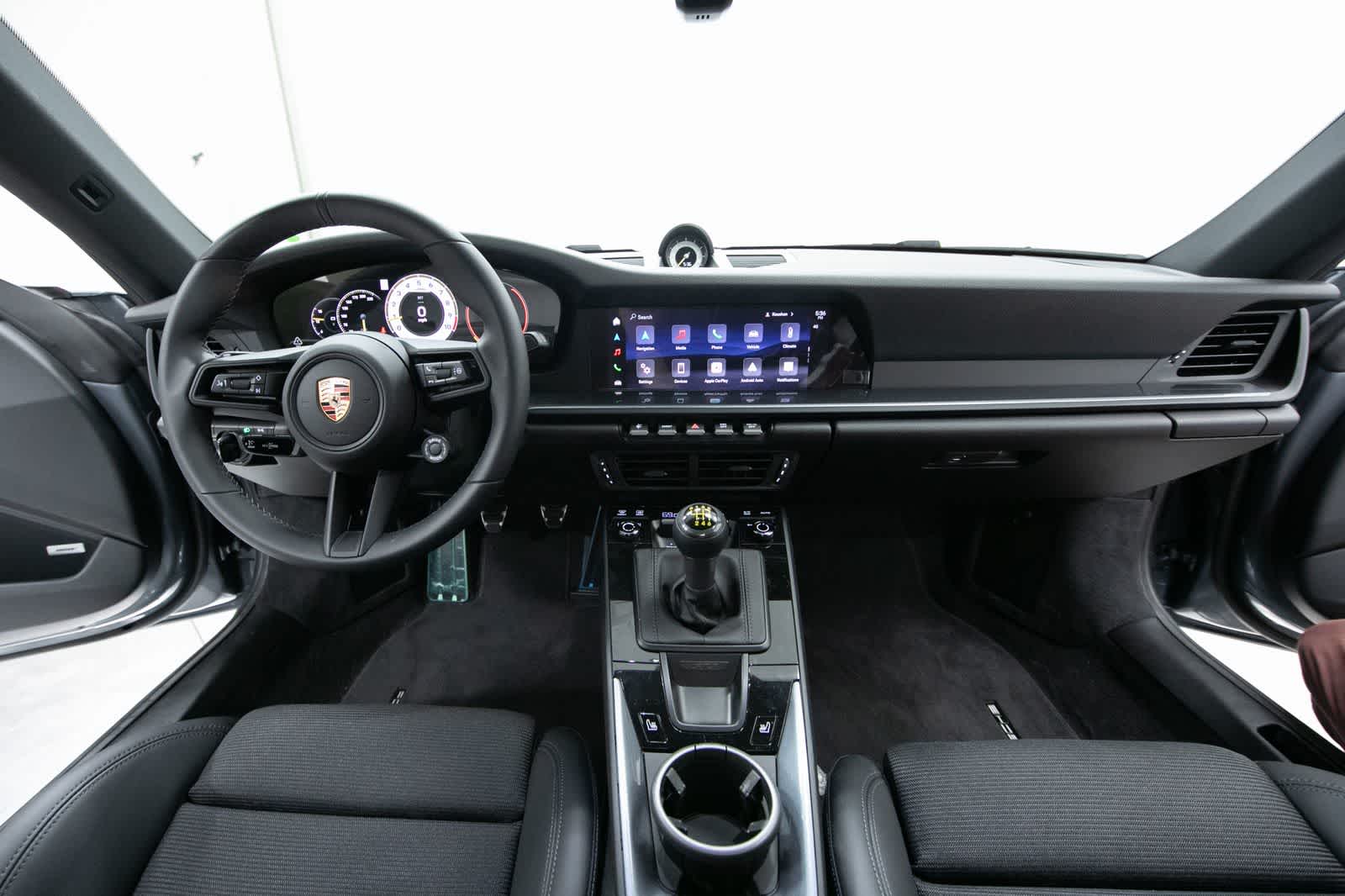 Thumbnail: 2026 Porsche 911 - 13