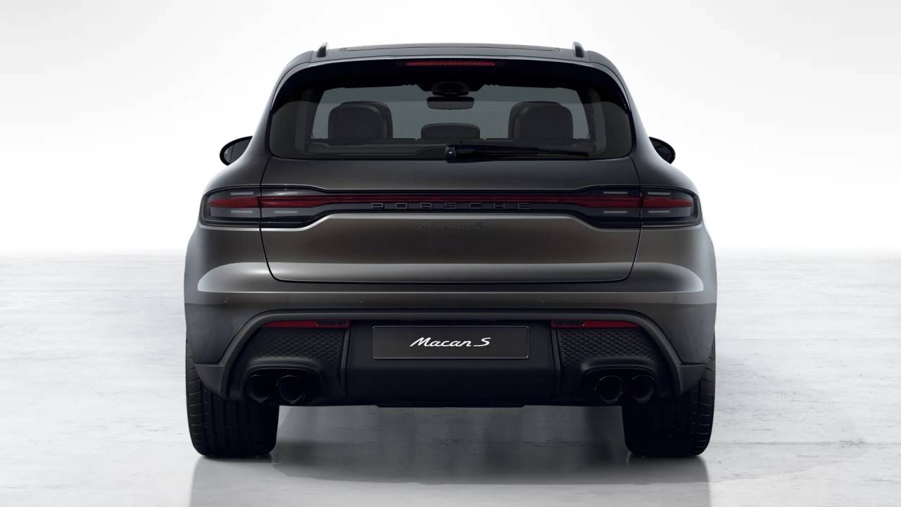 Thumbnail: 2026 Porsche Macan - 8