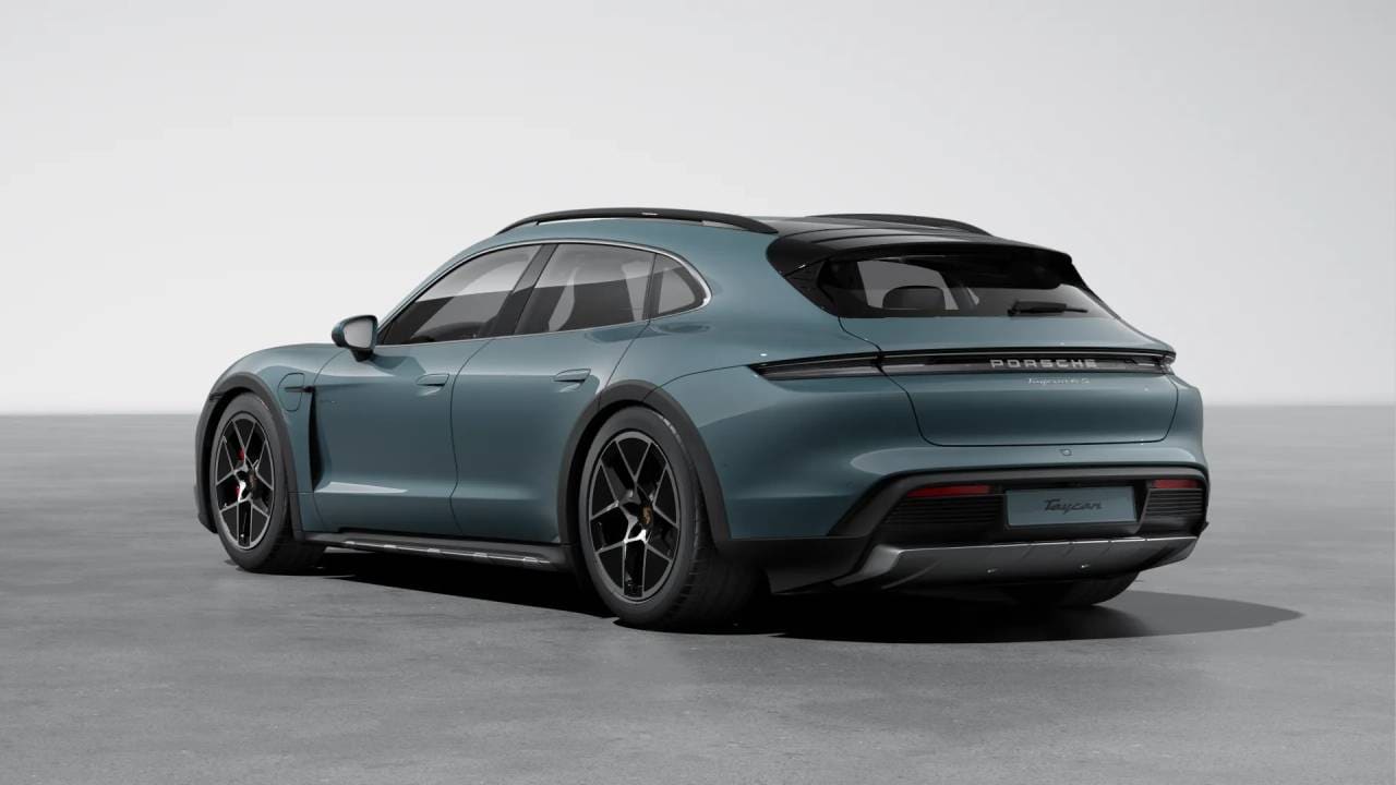 Thumbnail: 2026 Porsche Taycan - 3