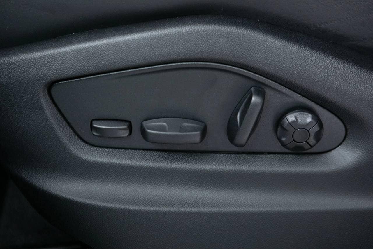 Thumbnail: 2026 Porsche  - 24