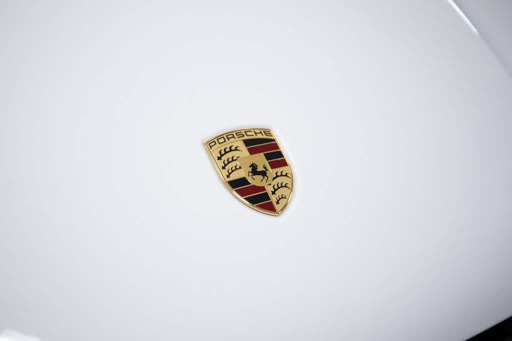 Thumbnail: 2024 Porsche Macan - 34