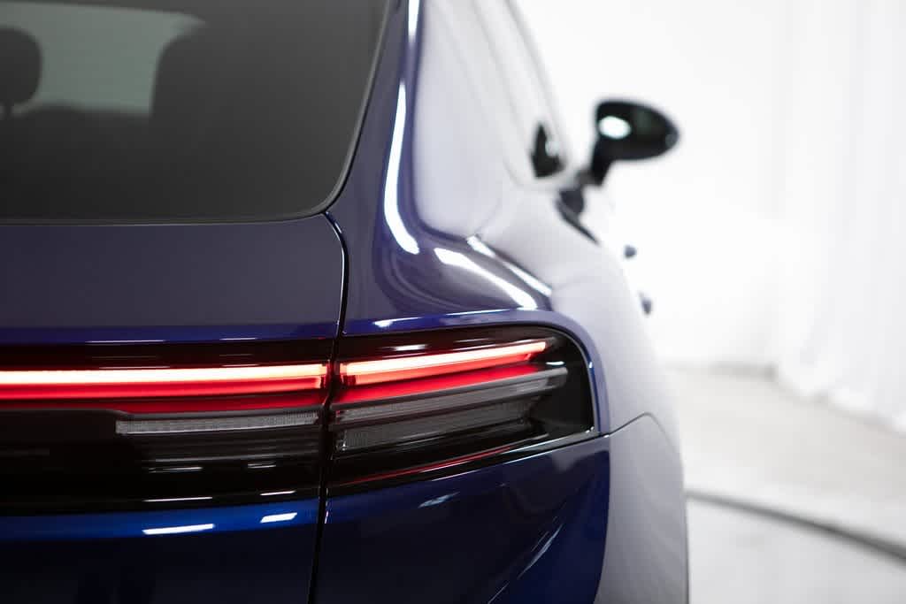 Thumbnail: 2025 Porsche Macan - 38