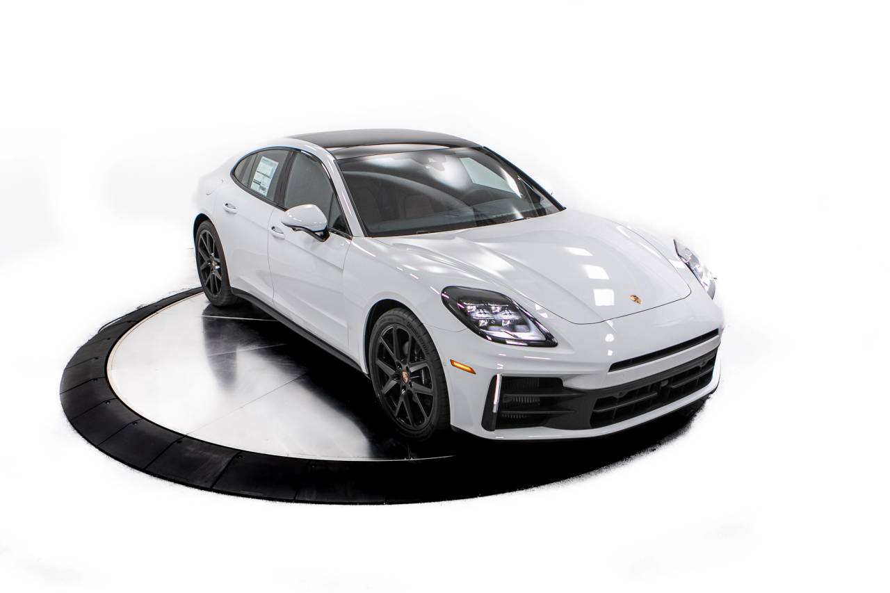 Thumbnail: 2026 Porsche Panamera - 19
