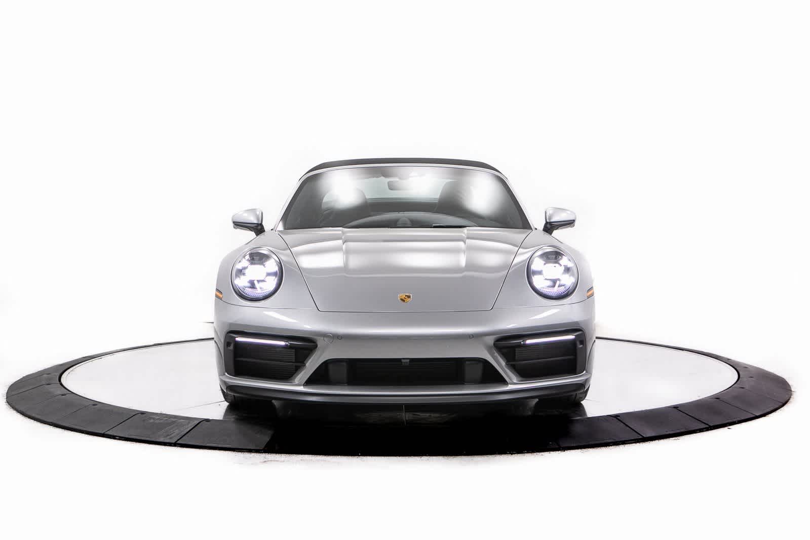 Thumbnail: 2024 Porsche 911 - 10