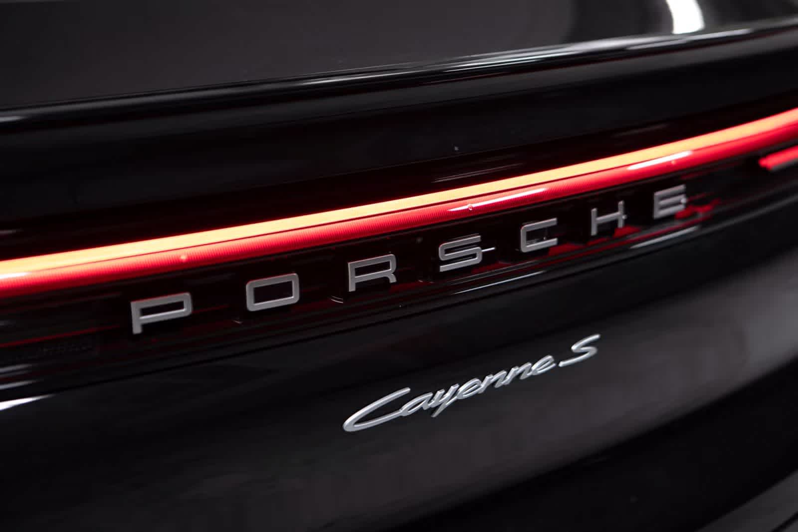 Thumbnail: 2026 Porsche Cayenne - 17
