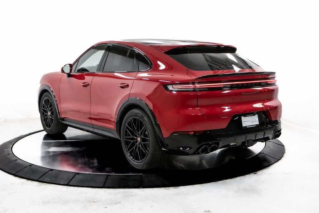 Thumbnail: 2025 Porsche  - 3
