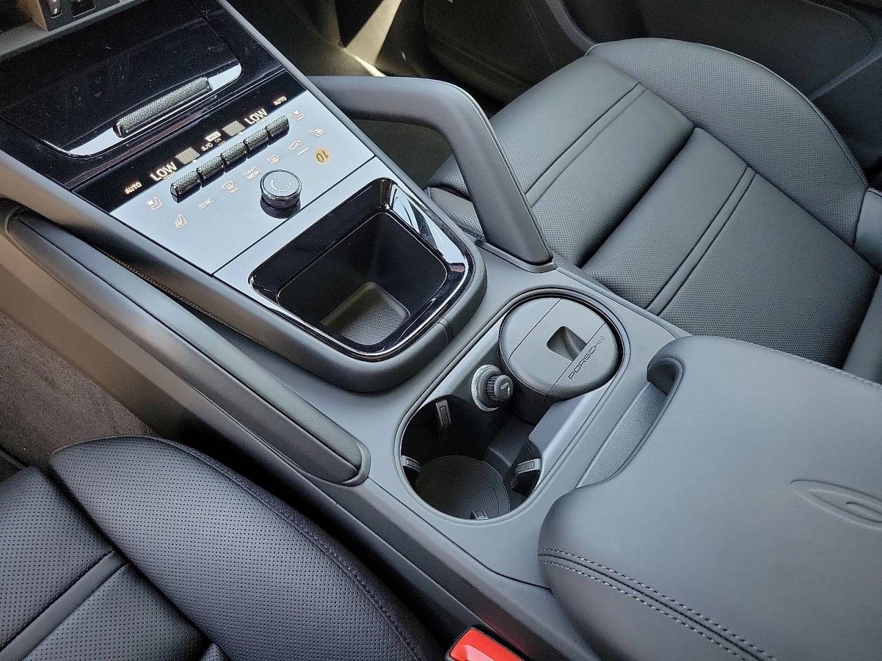 Thumbnail: 2026 Porsche Cayenne - 23