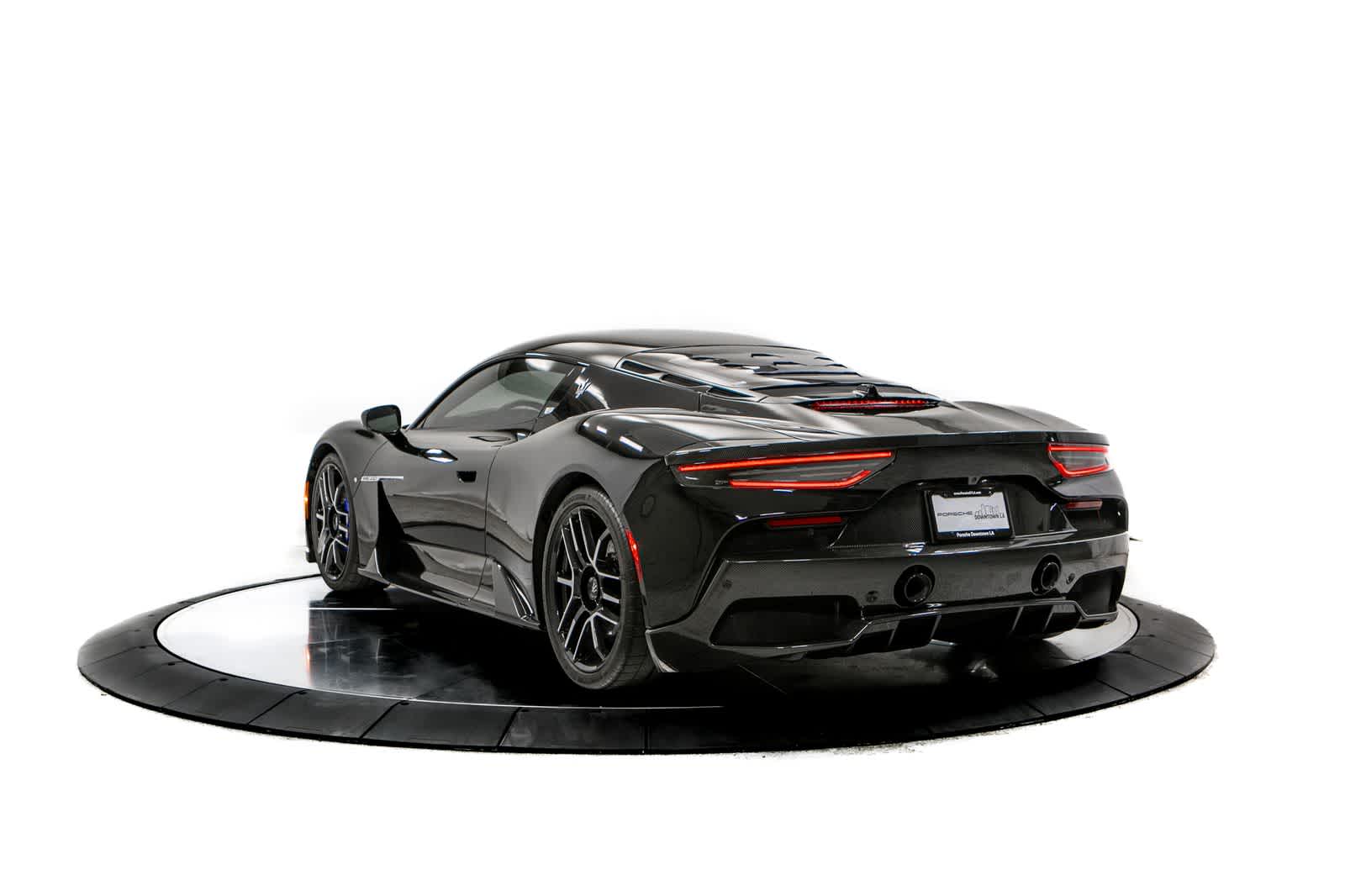 Thumbnail: 2023 Maserati MC20 - 2