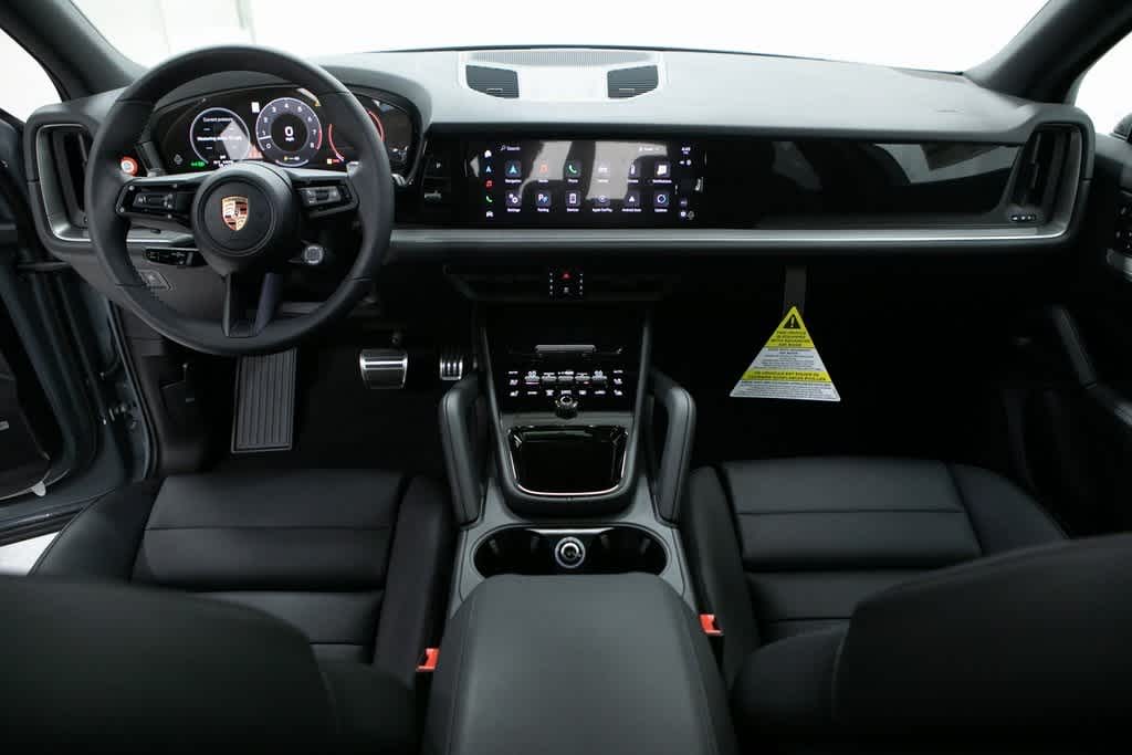 Thumbnail: 2025 Porsche Cayenne - 13