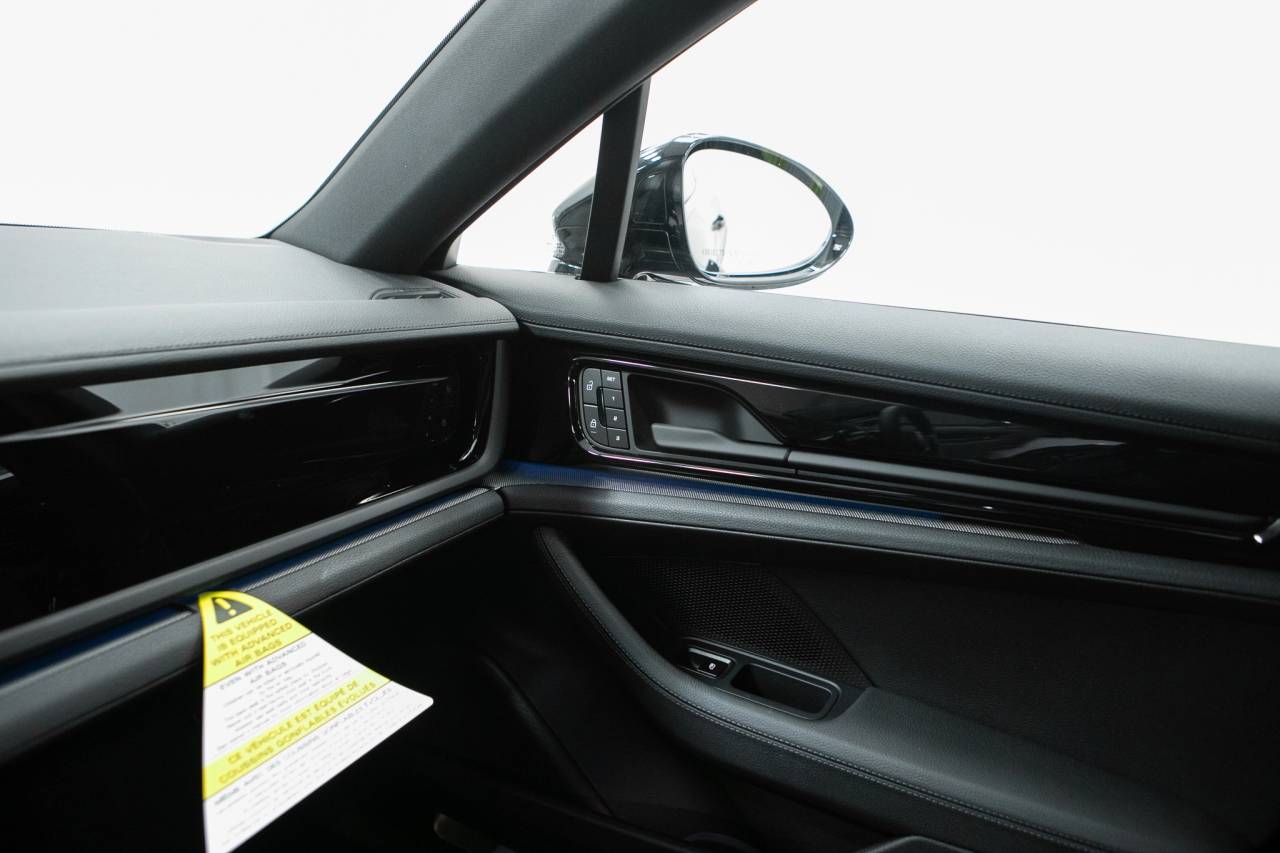 Thumbnail: 2026 Porsche Panamera - 33