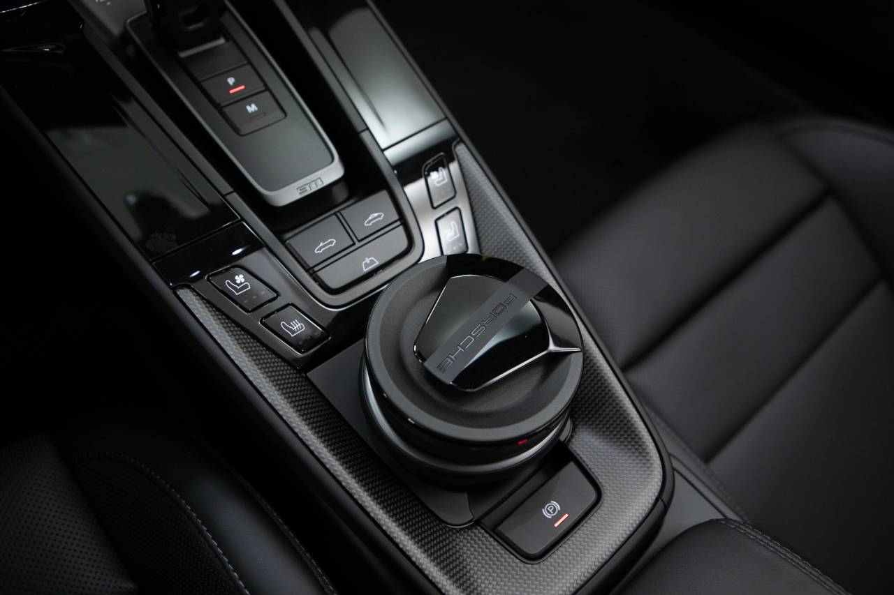 Thumbnail: 2026 Porsche 911 - 34