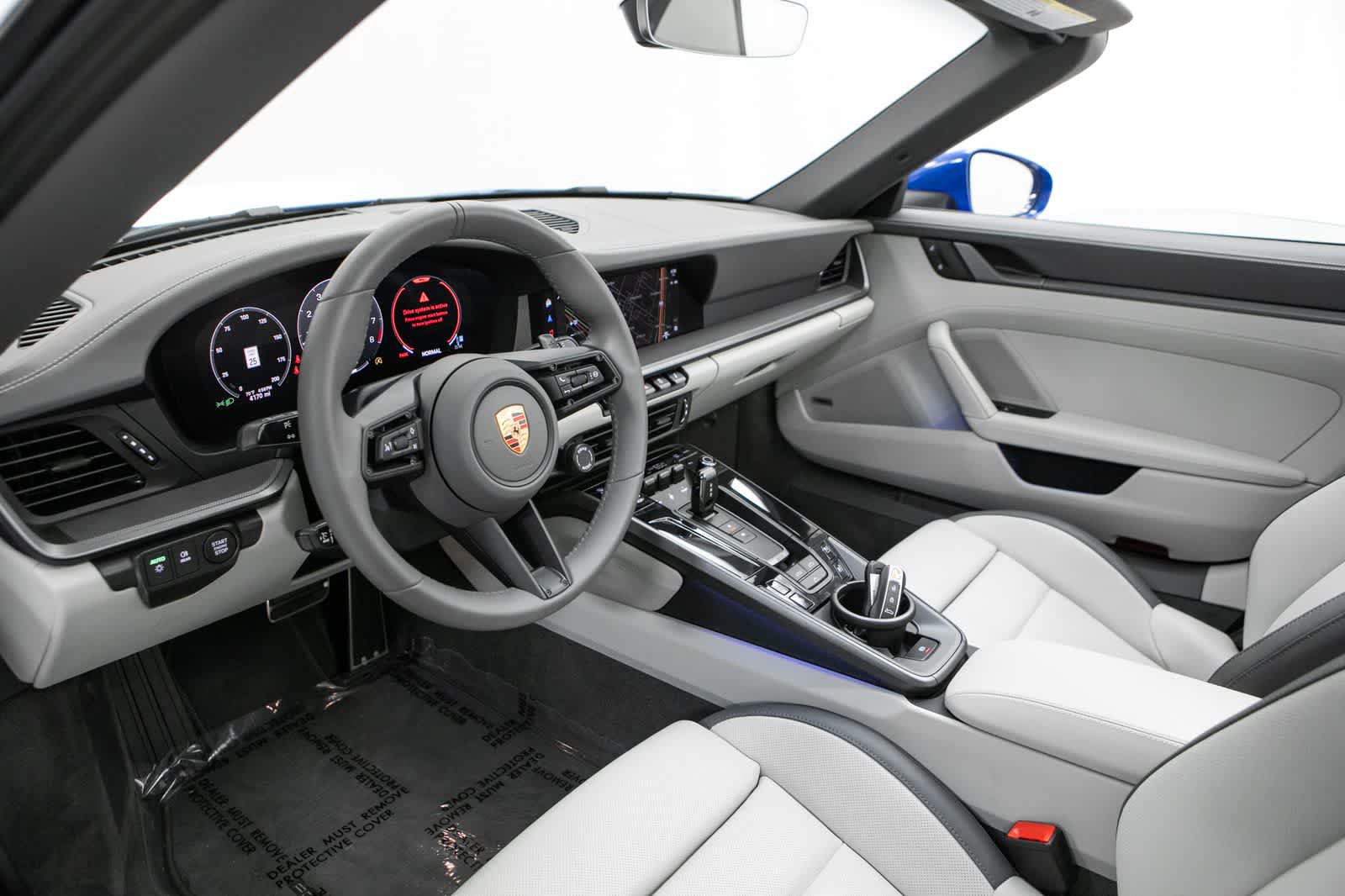 Thumbnail: 2025 Porsche 911 - 4