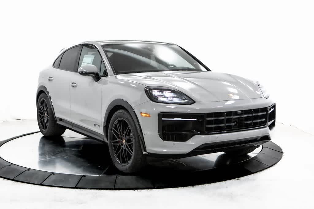 Thumbnail: 2025 Porsche  - 9