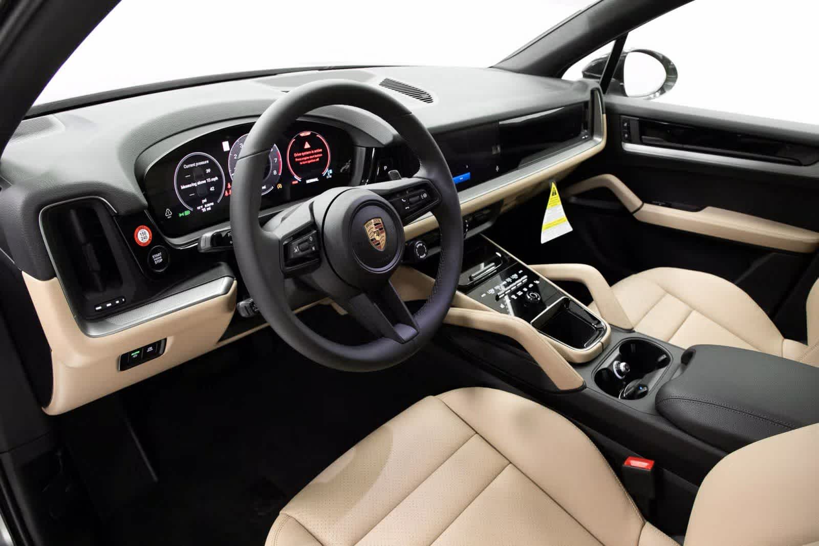 Thumbnail: 2025 Porsche Cayenne - 4