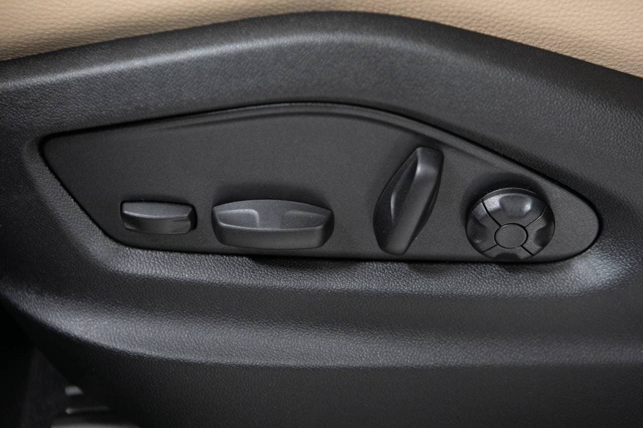 Thumbnail: 2026 Porsche Cayenne - 24