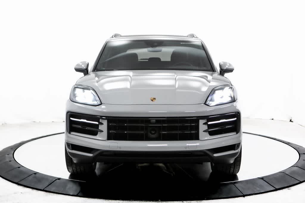 Thumbnail: 2025 Porsche Cayenne - 10