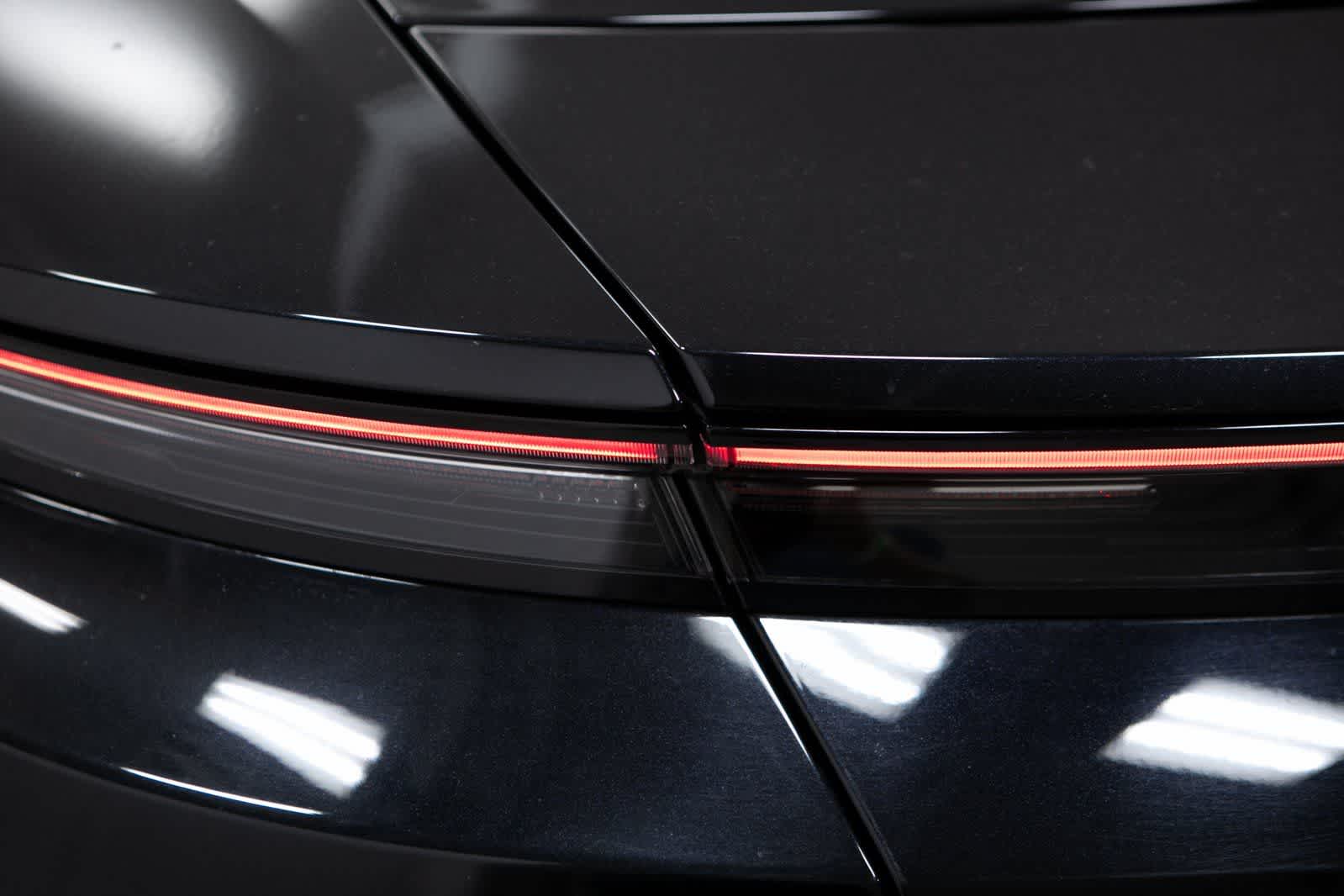 Thumbnail: 2020 Porsche Taycan - 34