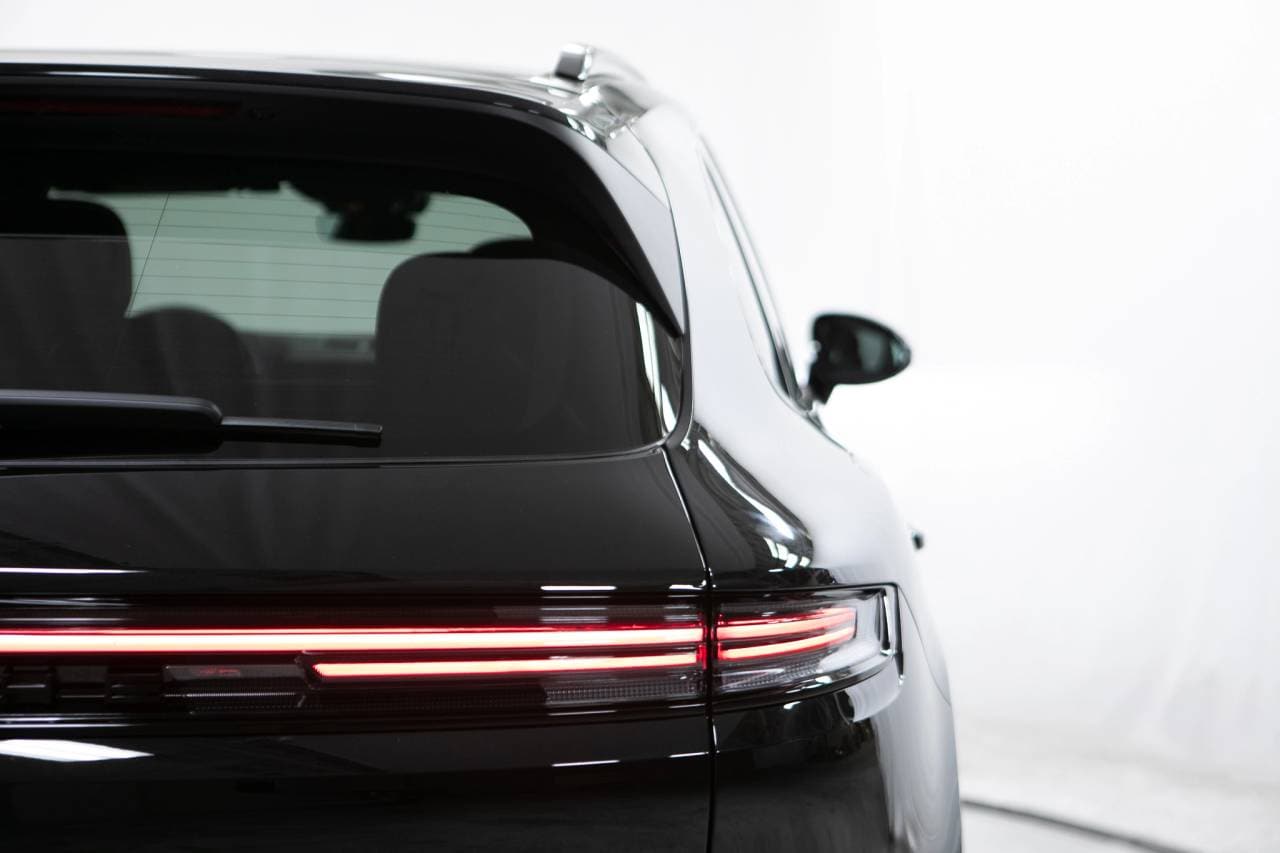 Thumbnail: 2026 Porsche Cayenne - 18
