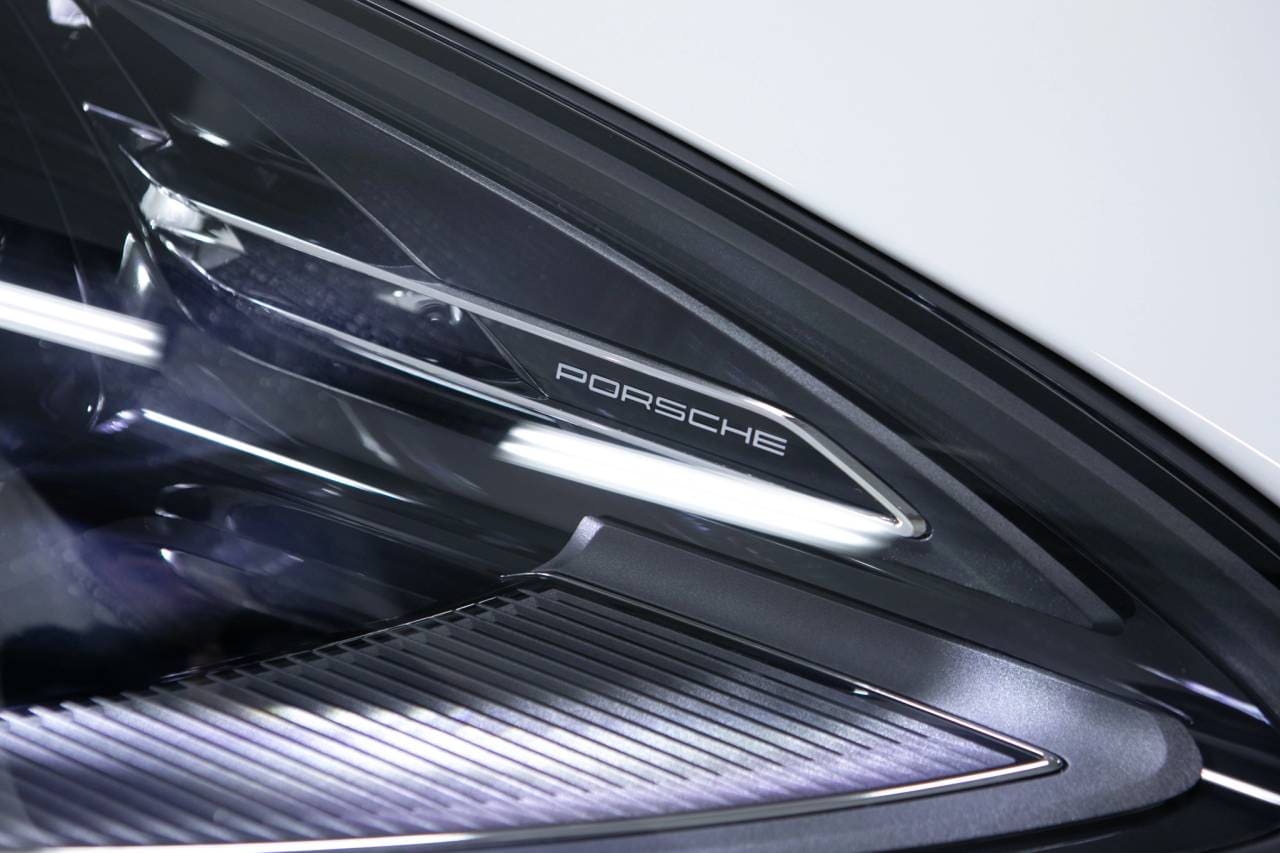 Thumbnail: 2026 Porsche Macan - 13