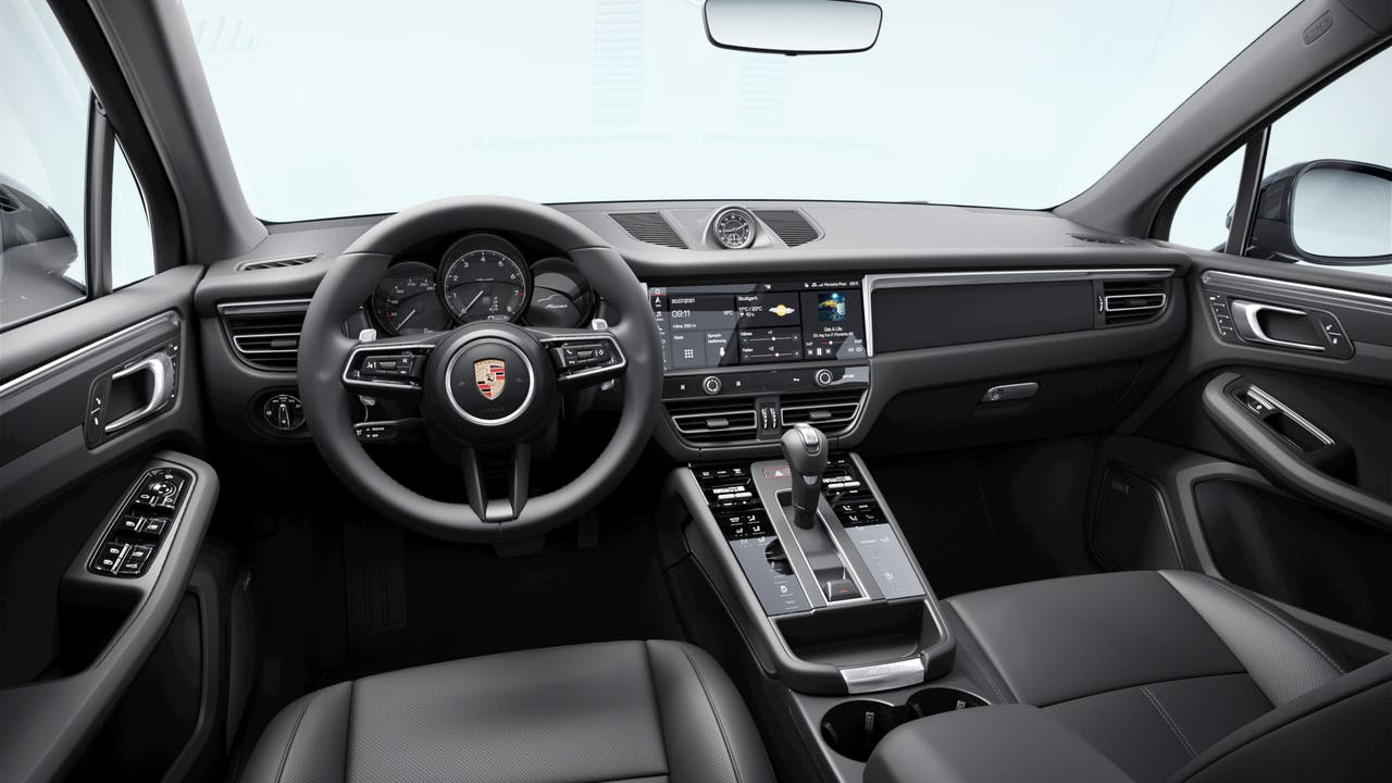 Thumbnail: 2026 Porsche Macan - 9