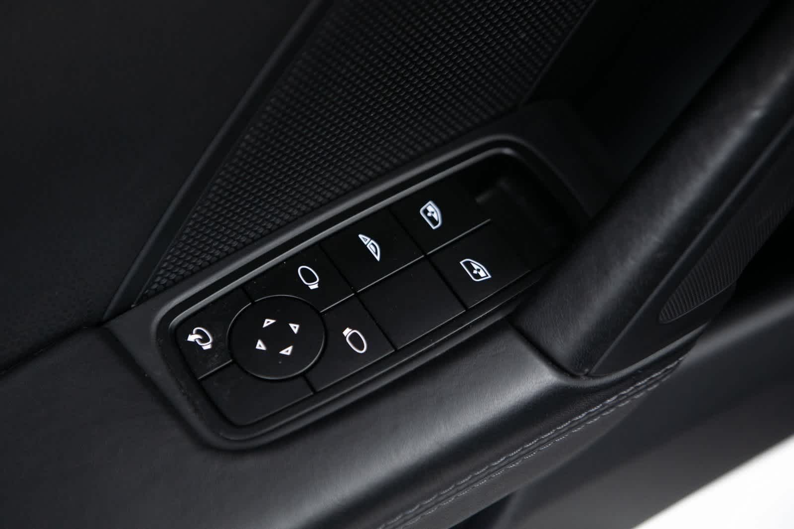 Thumbnail: 2022 Porsche 911 - 18