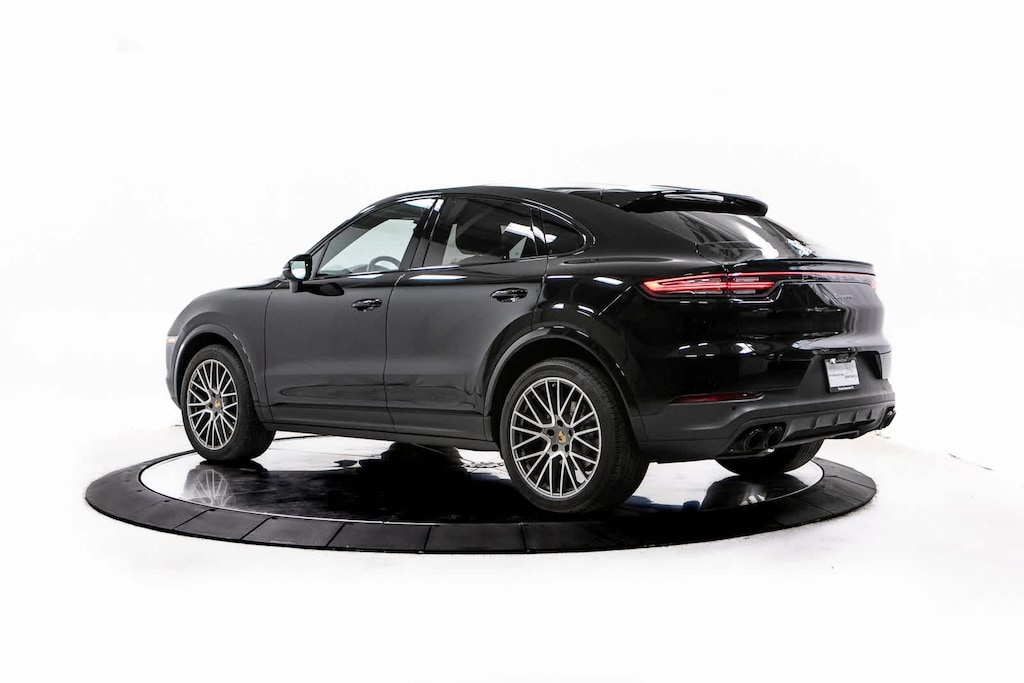 Certified 2022 Porsche Cayenne Platinum Edition