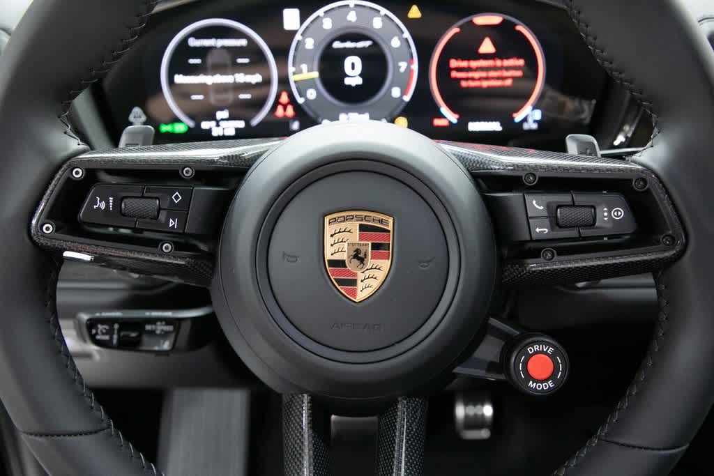 Thumbnail: 2025 Porsche  - 14