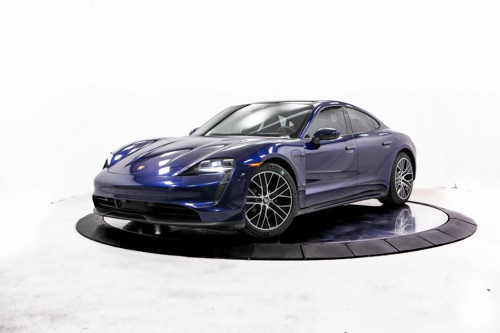 2022 Porsche Taycan Base