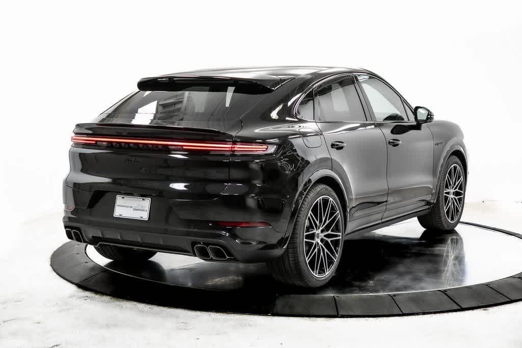 Thumbnail: 2025 Porsche  - 7
