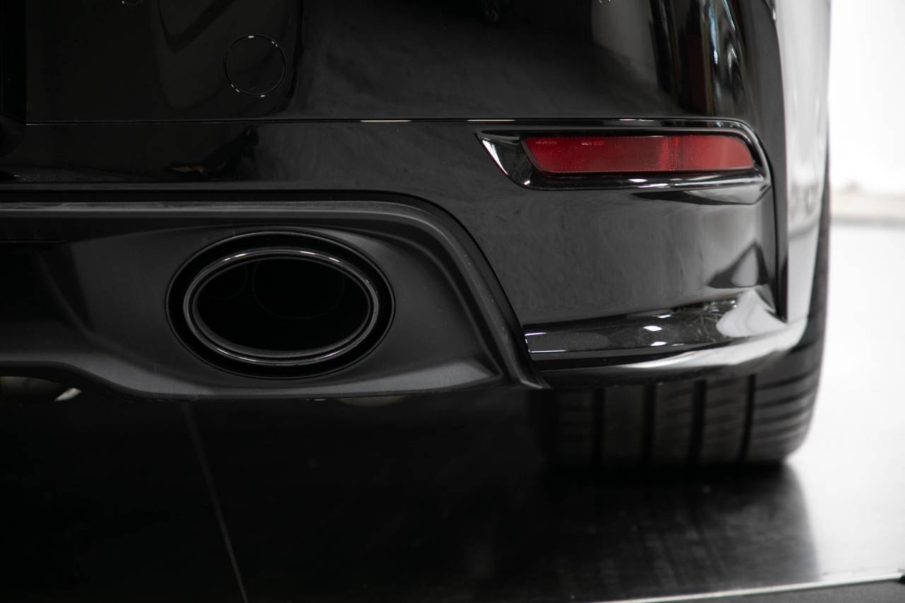 Thumbnail: 2025 Porsche 911 - 17