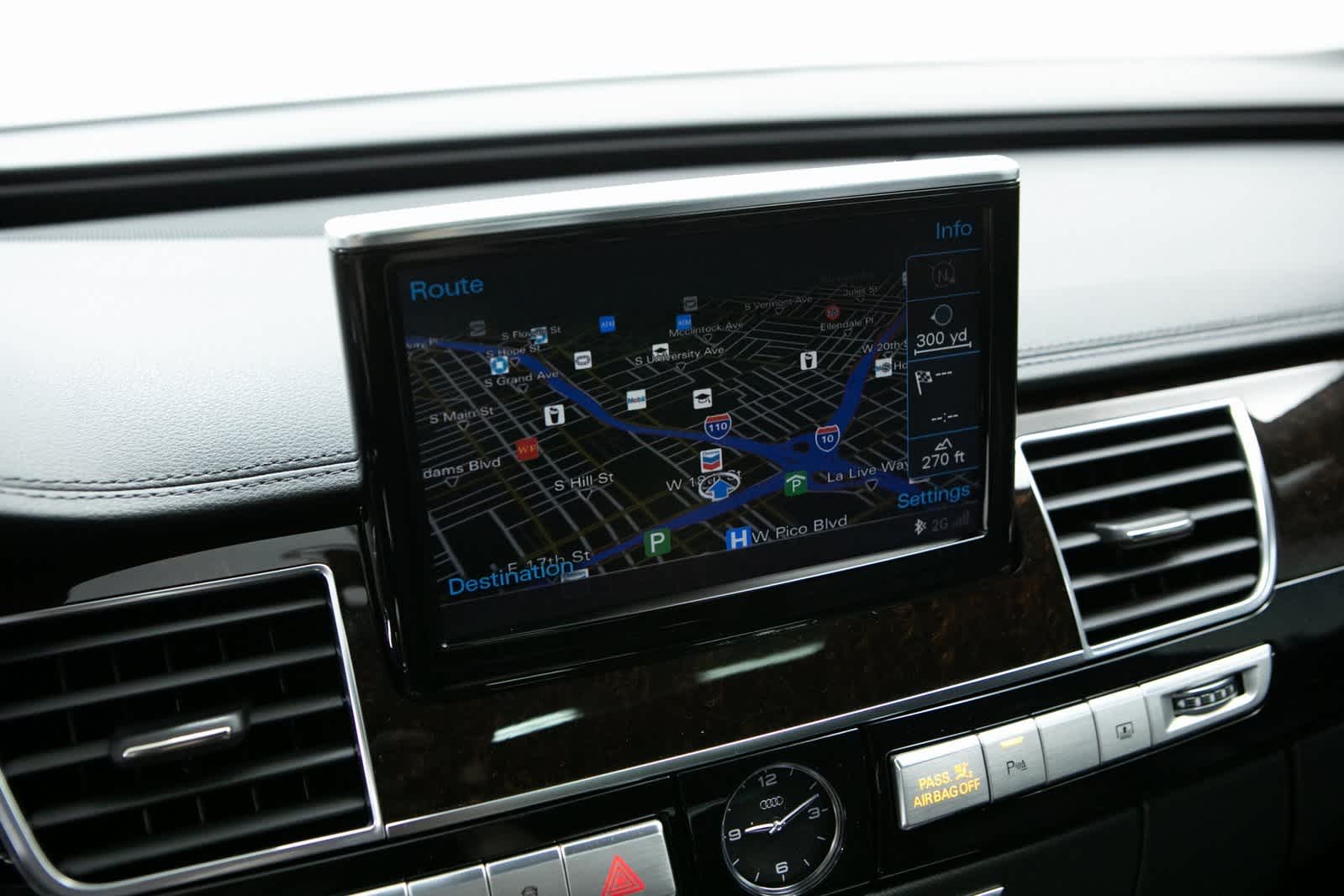 Thumbnail: 2017 Audi A8 - 15