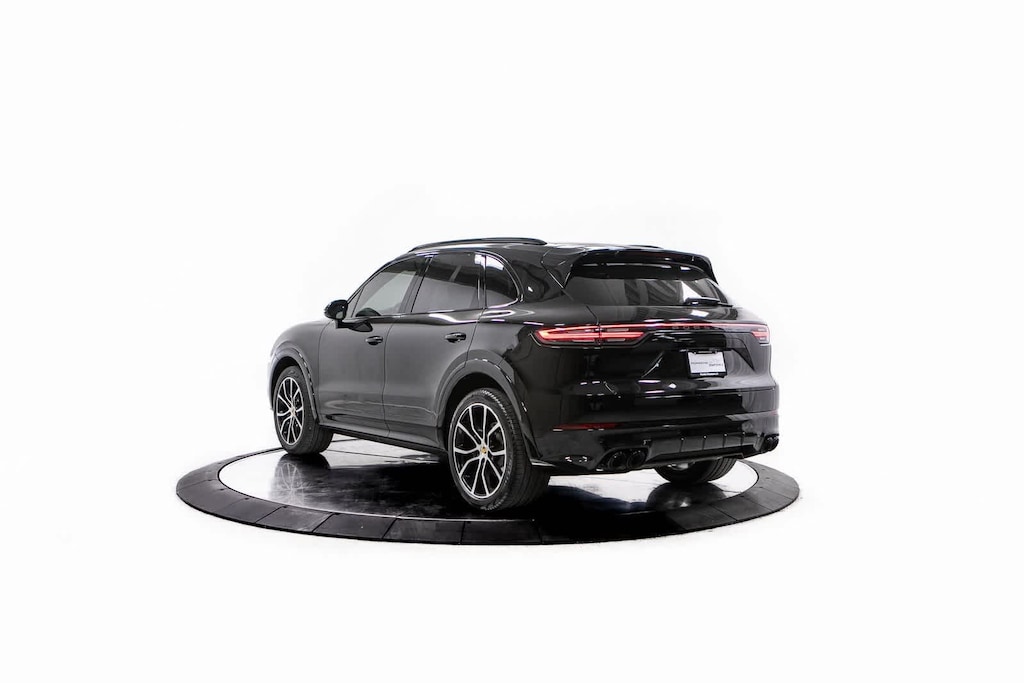 Certified 2023 Porsche Cayenne