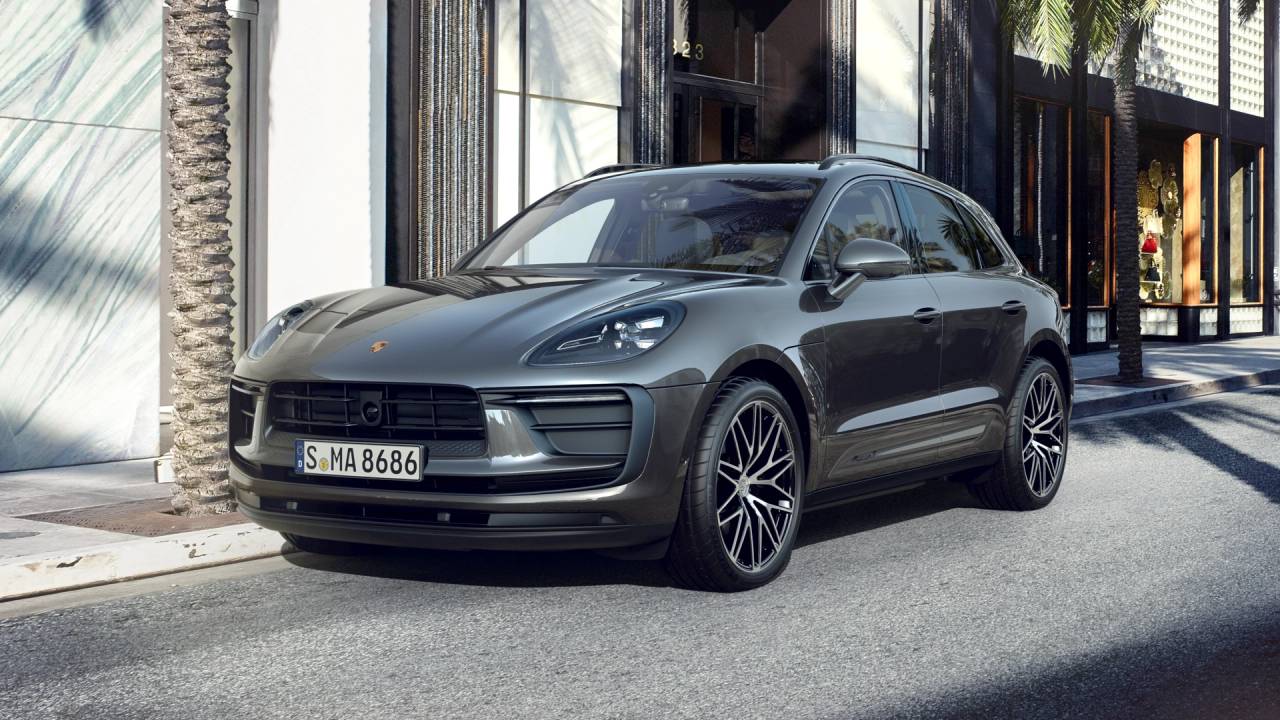 Thumbnail: 2026 Porsche Macan - 1