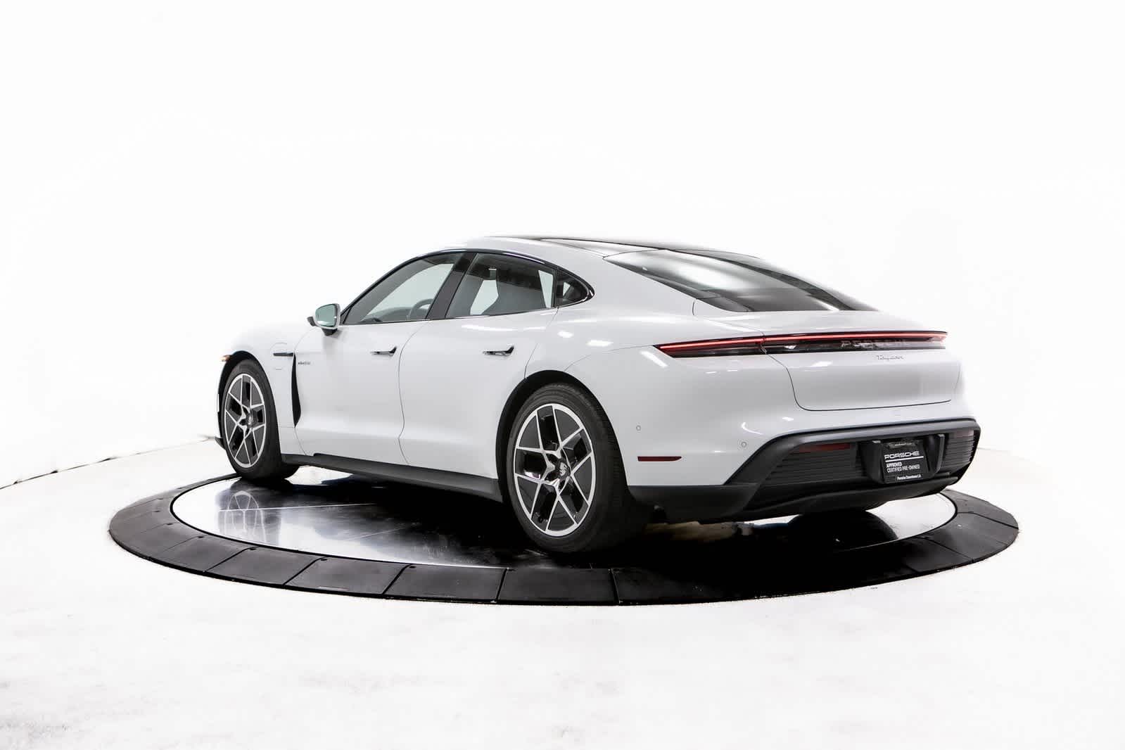 2025 Porsche Taycan Base photo 3