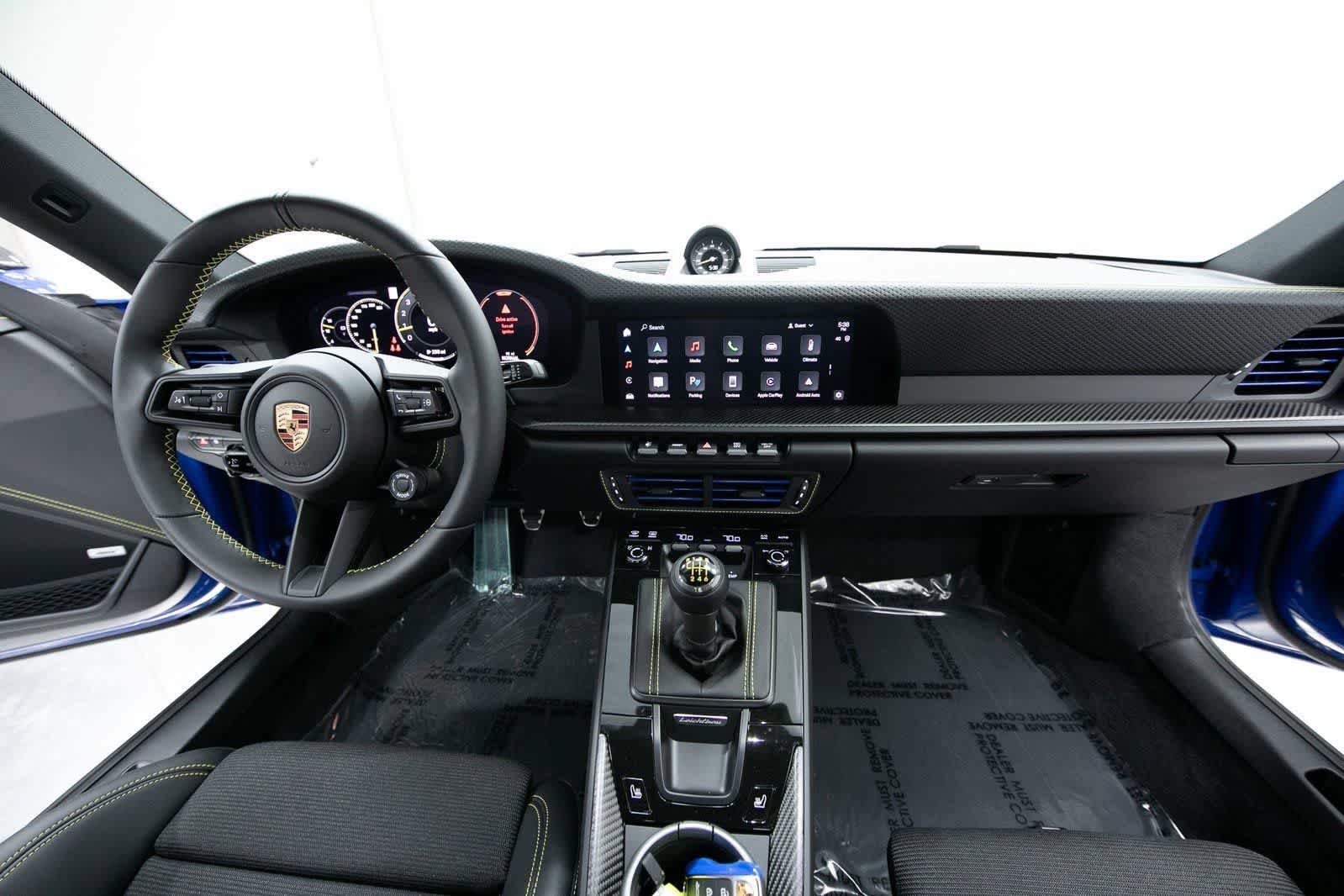 Thumbnail: 2025 Porsche 911 - 13