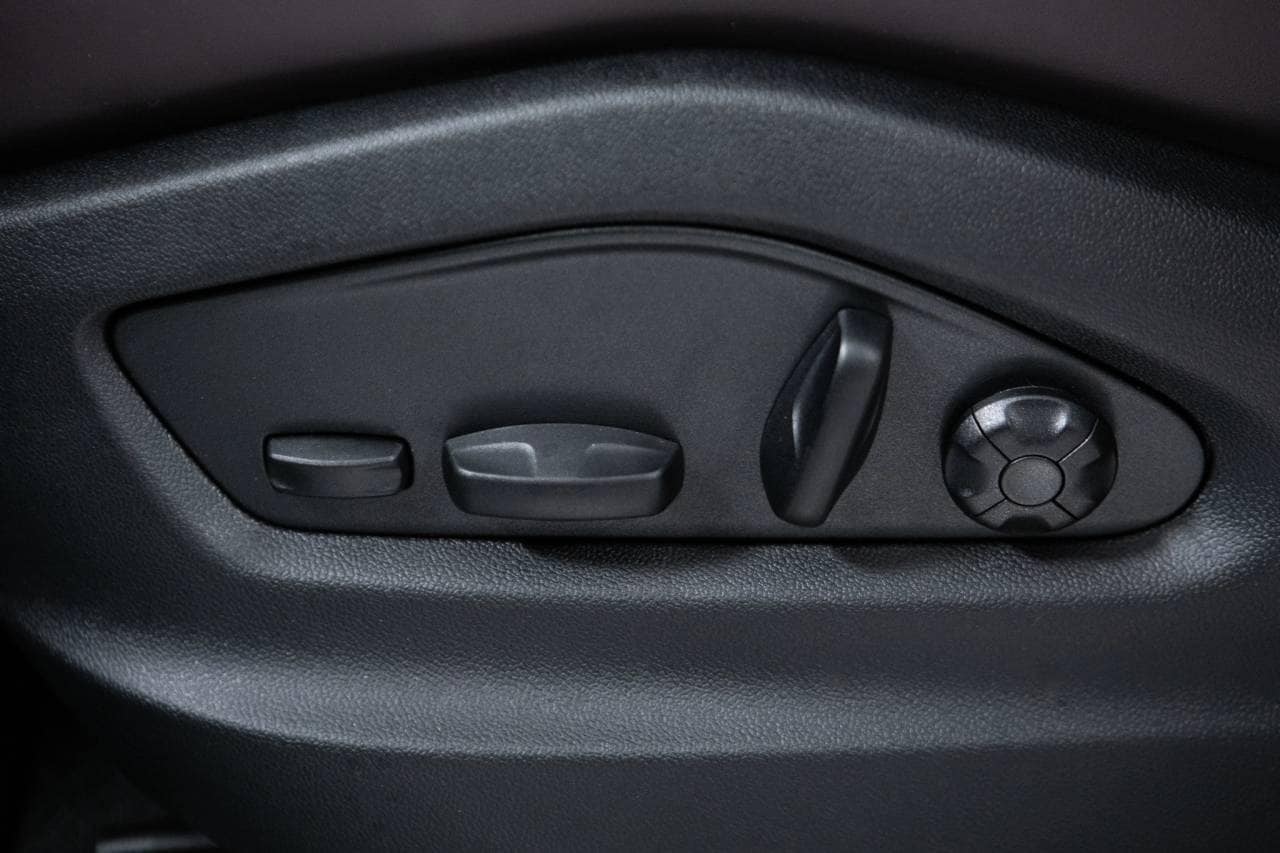 Thumbnail: 2026 Porsche  - 24