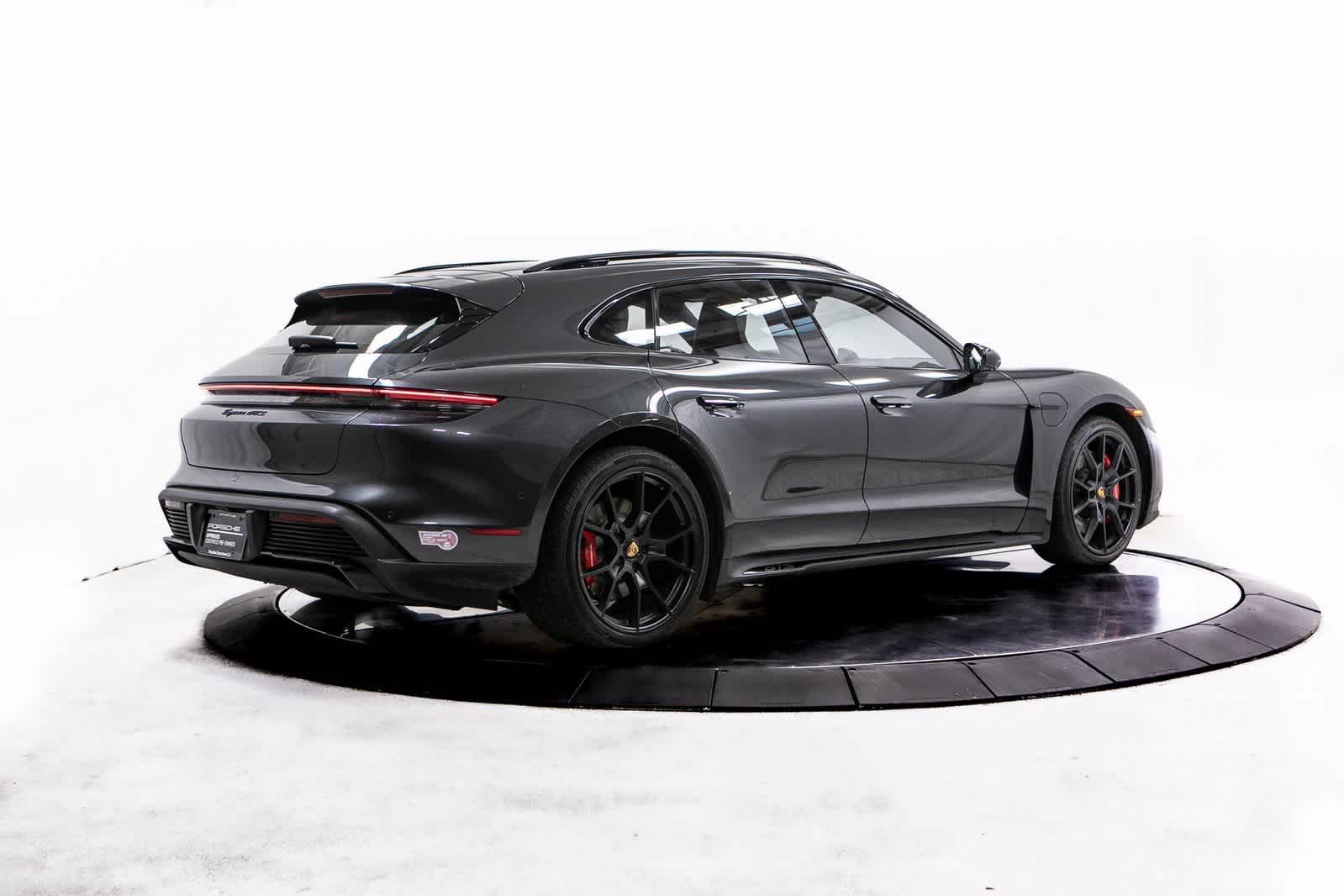 Thumbnail: 2024 Porsche Taycan - 7