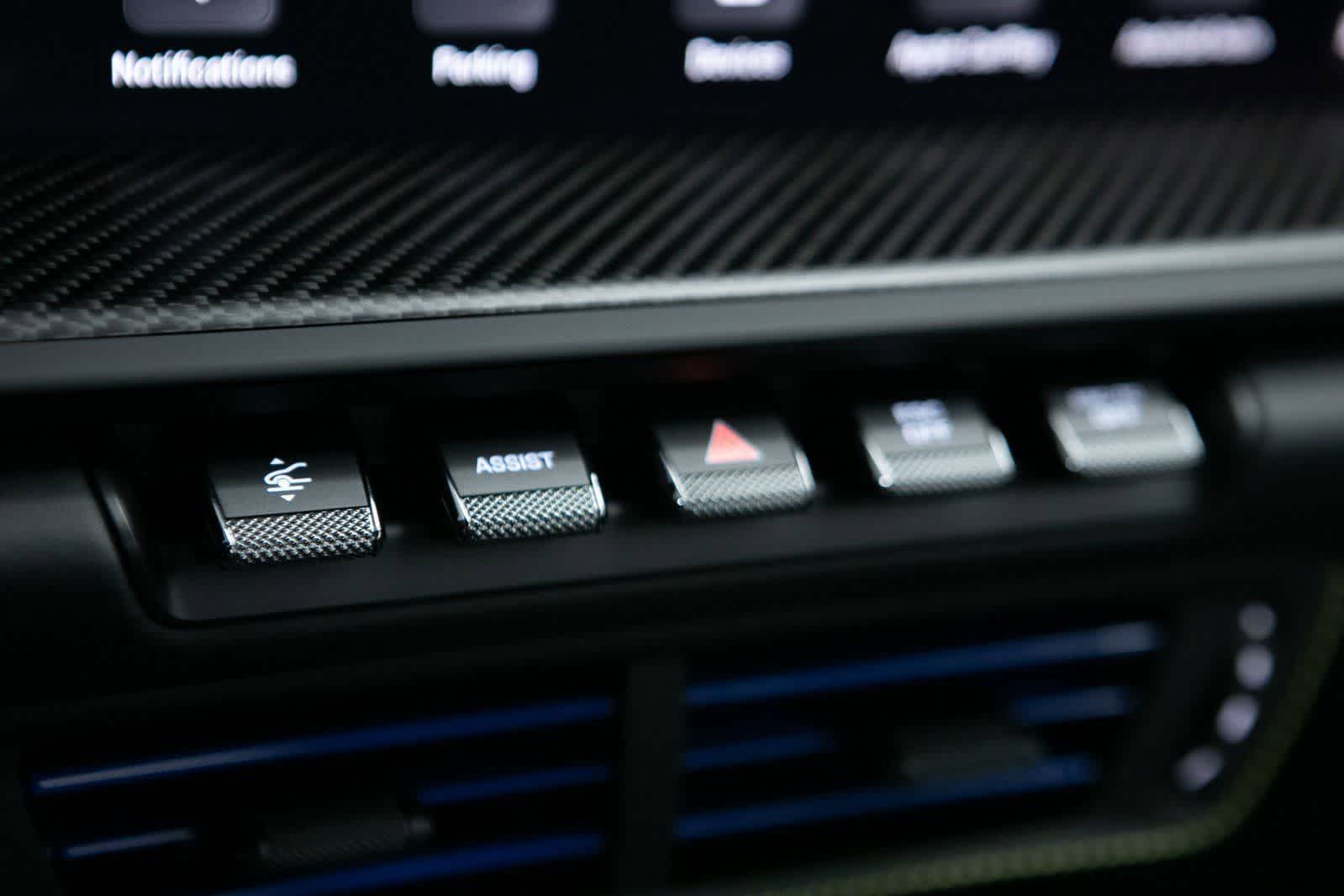 Thumbnail: 2025 Porsche 911 - 21