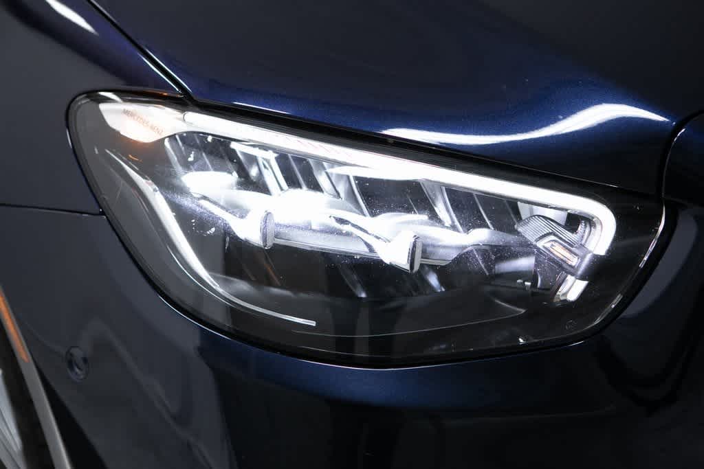 Thumbnail: 2022 Mercedes-Benz E-Class - 17