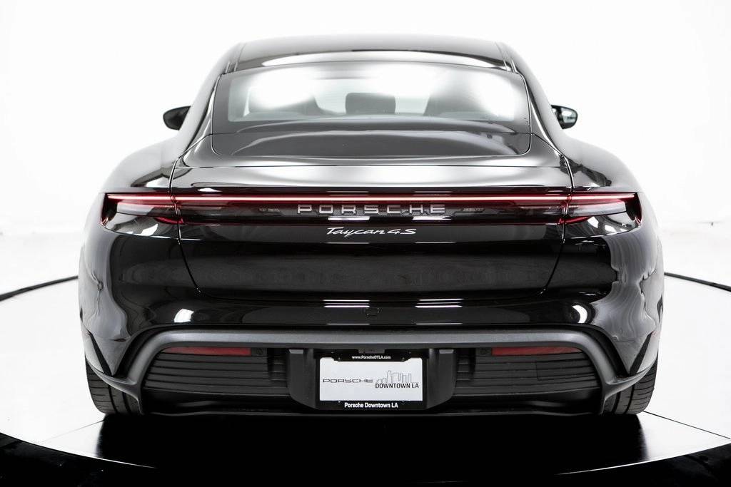 Thumbnail: 2025 Porsche Taycan - 6