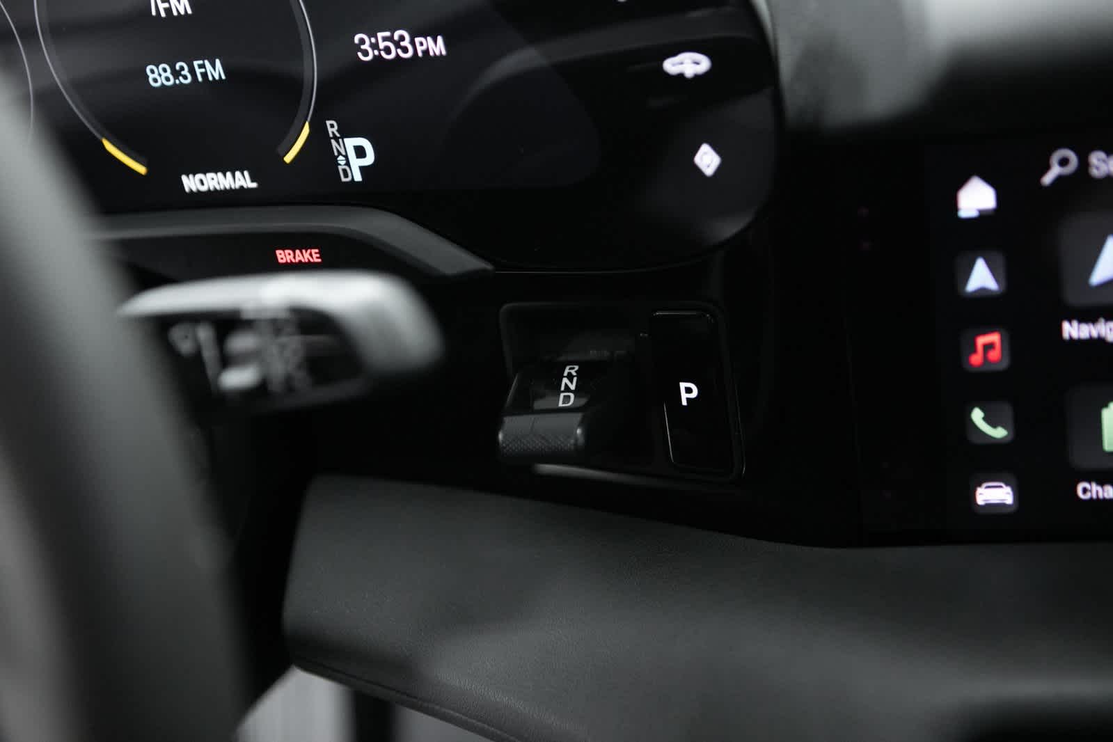 Thumbnail: 2020 Porsche Taycan - 25