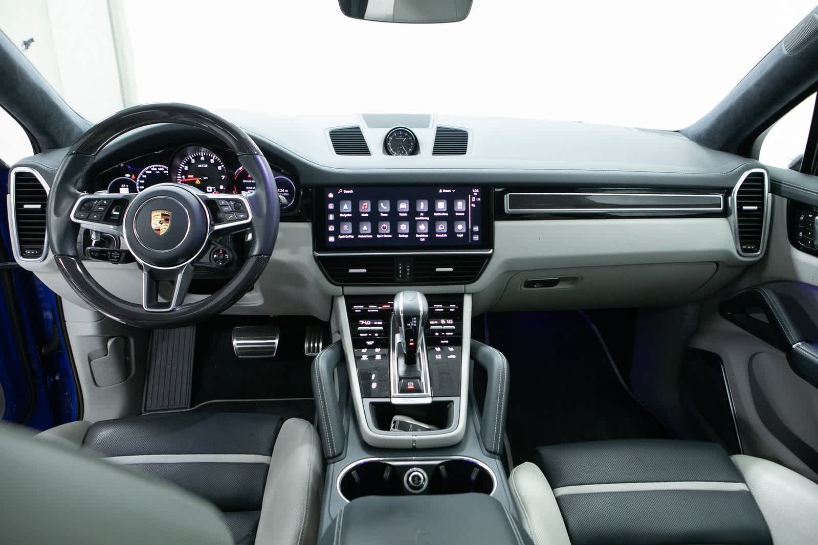 Thumbnail: 2023 Porsche Cayenne - 13