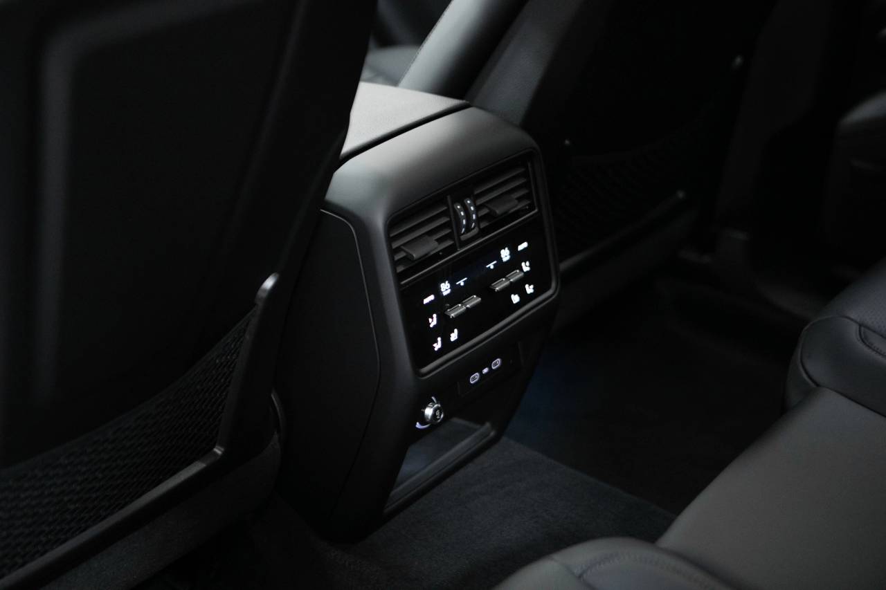 Thumbnail: 2026 Porsche  - 37