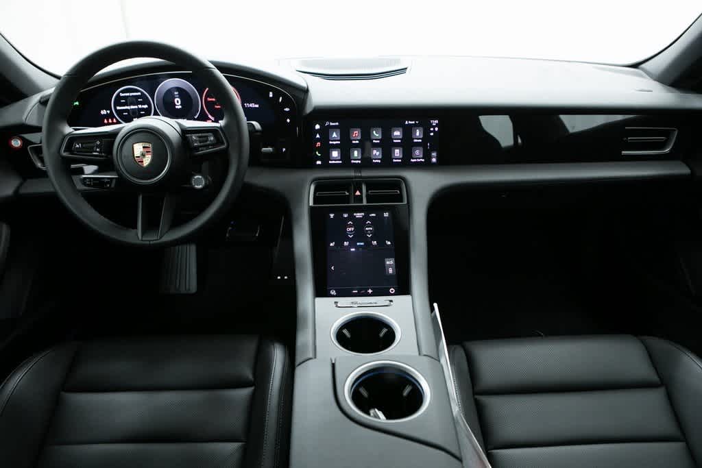 Thumbnail: 2025 Porsche Taycan - 13
